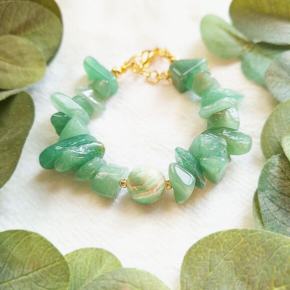 Chunky Green Aventurine Bracelet, Elegant Boho Beaded Bracelet, Natural Goddess - Picture 1 of 10